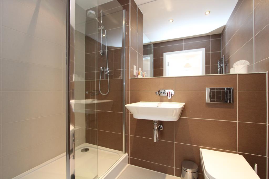 Contemporary Apartments With Secure Parking Reading Ngoại thất bức ảnh